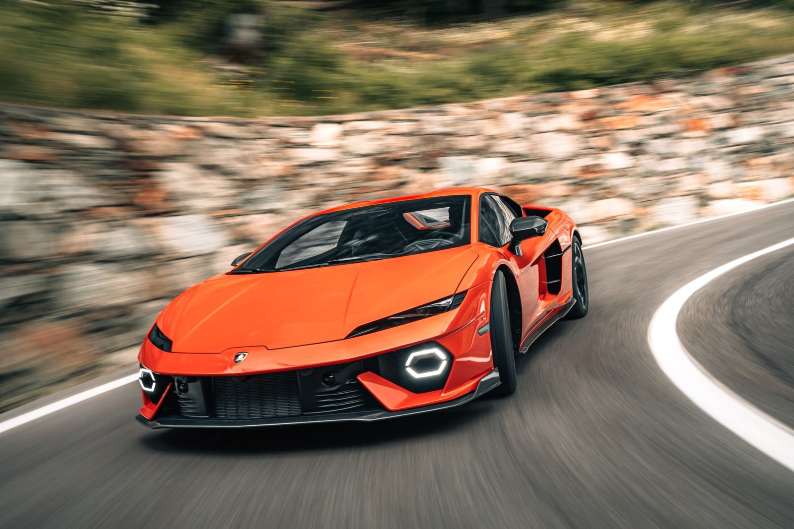 2027 Lamborghini Temerario Review: Price & Specs