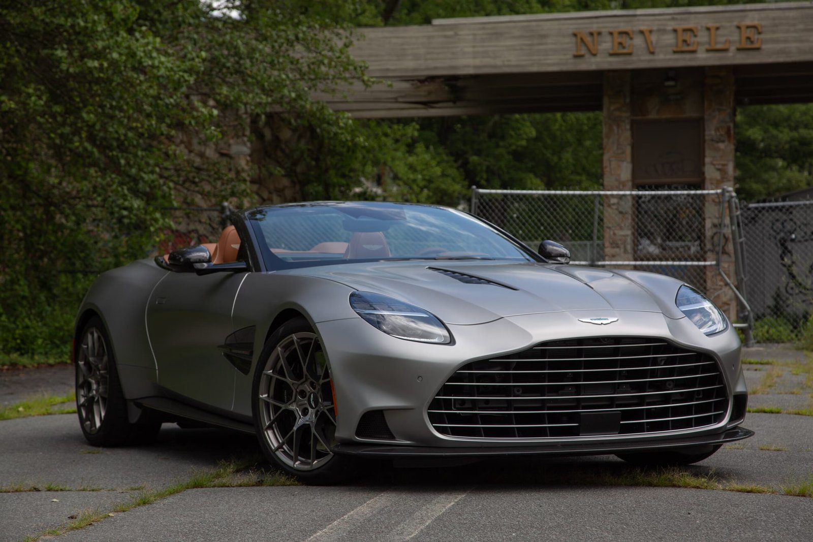 2027 Aston Martin Vanquish Review: Price & Specs